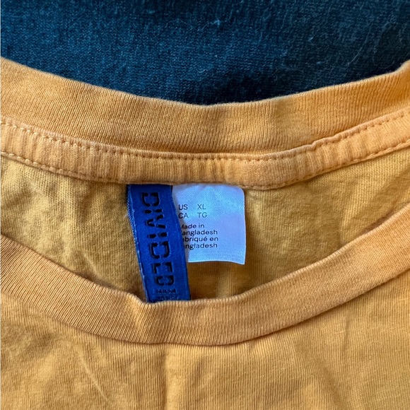 Casual yellow shirt - Picture 2 of 2